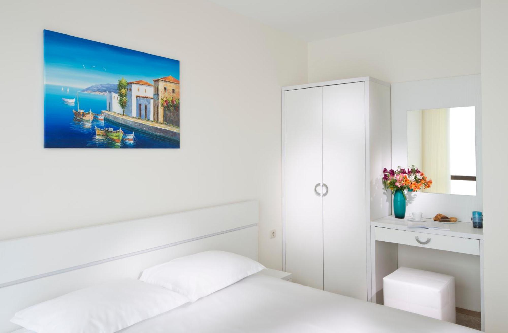 Calithea Complex Lejlighedshotel Kavarna Værelse billede